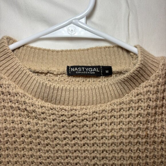Nasty Gal Beige Cropped Knit Sweater Women's, Sz M, Boho, Casual - Picture 2 of 4